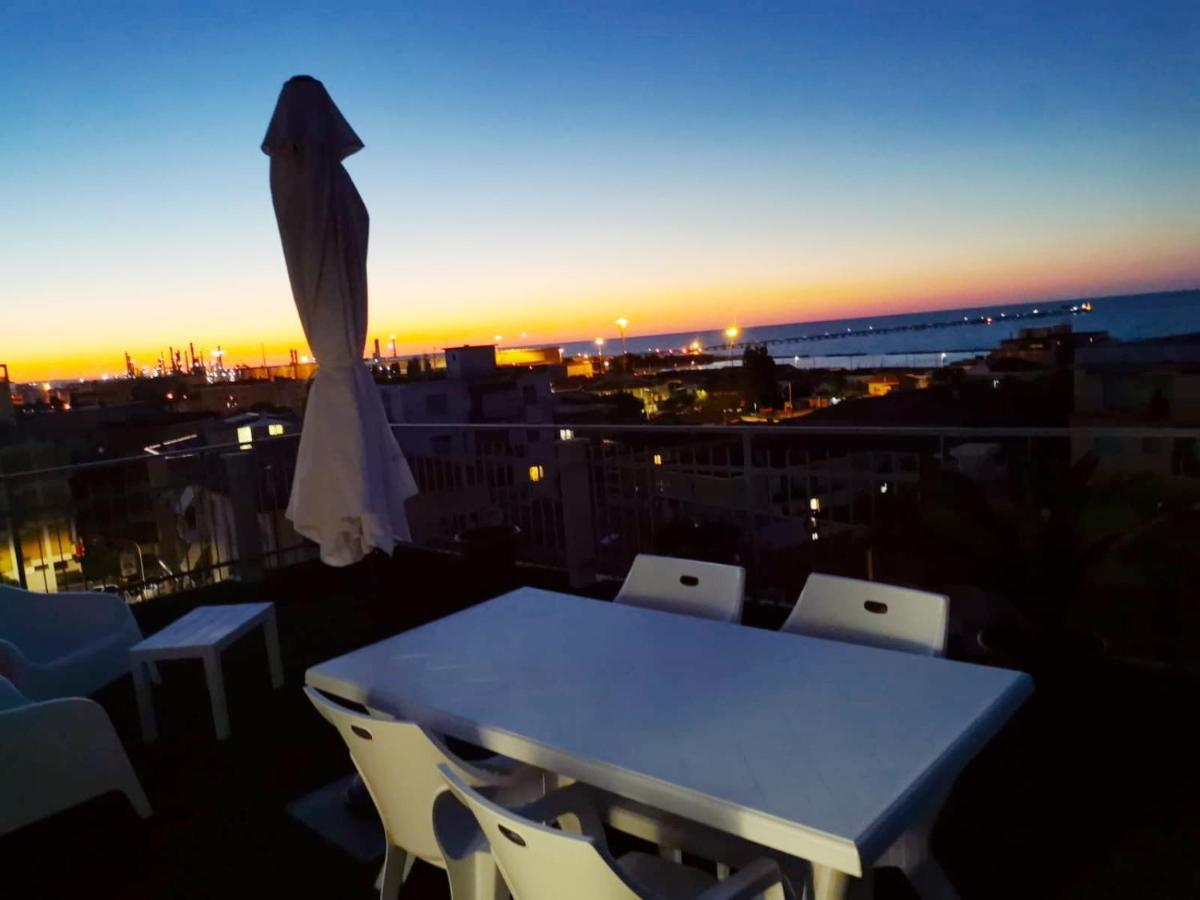ファルコナーラ・マリッティマLa Terrazzaアパートメント エクステリア 写真